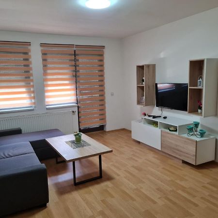 Apartmani Sk Brčko Extérieur photo