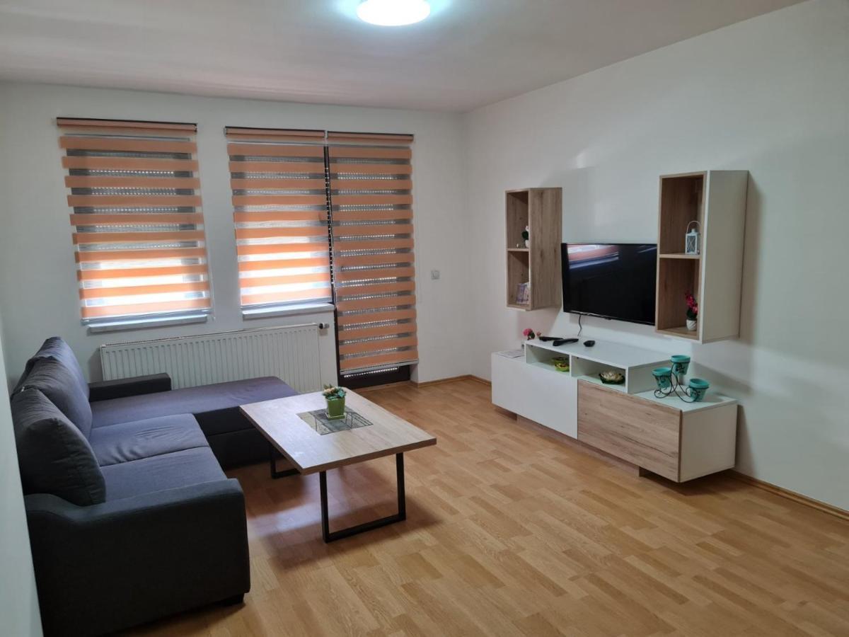 Apartmani Sk Brčko Extérieur photo